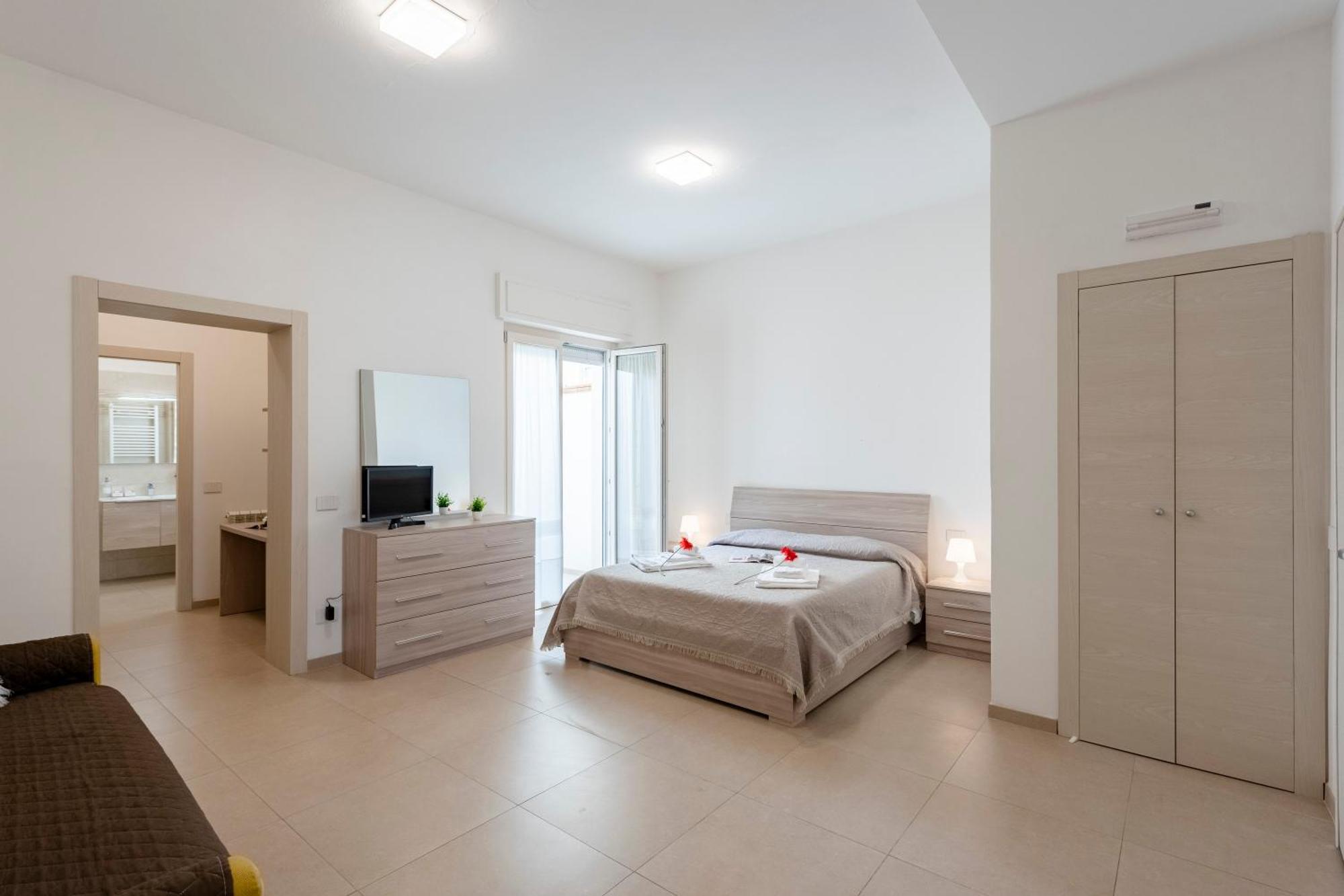 Suite Ondina Viareggio Apartments Exterior photo